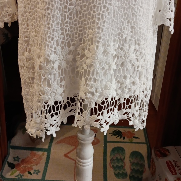 Plus cj banks white lined crochet top 1x - Picture 2 of 7